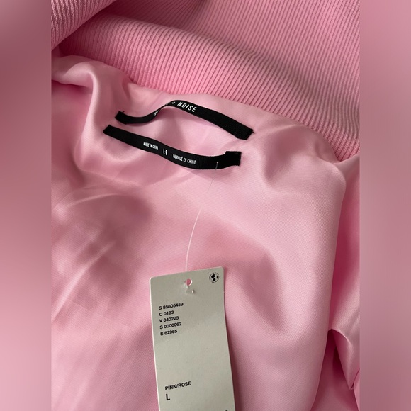 SOLD Silence + Noise Pink Faux Fur Cropped Jacket 🩷 NWT - Picture 6 of 7